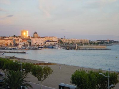 French Holiday homes to rent in St Raphael - Beautiful Sunset